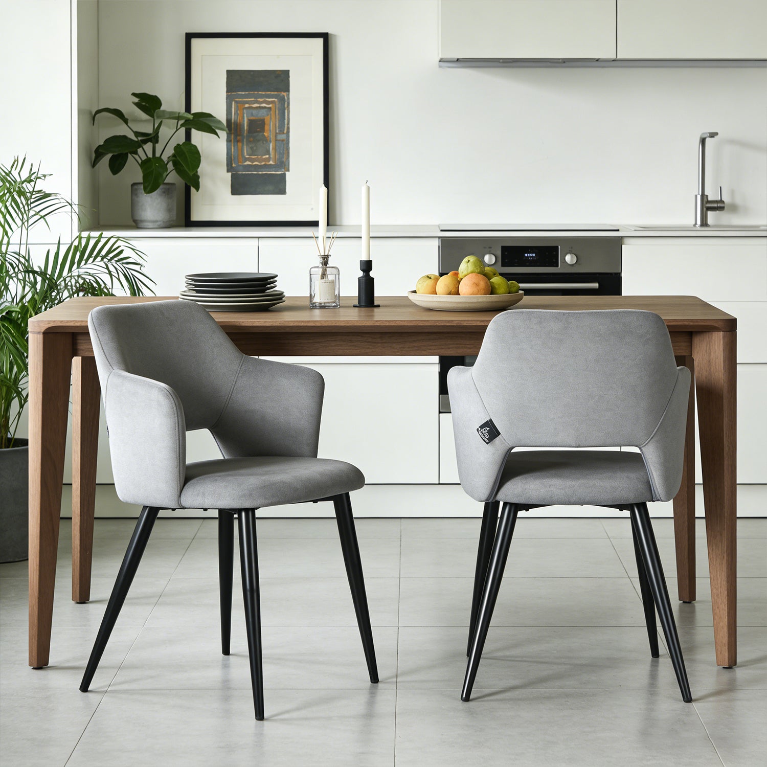 Lot de 2 chaises de salle à manger scandinaves avec accoudoirs en tissu résistant aux animaux et assise rembourrée, gris - AKANJI CC