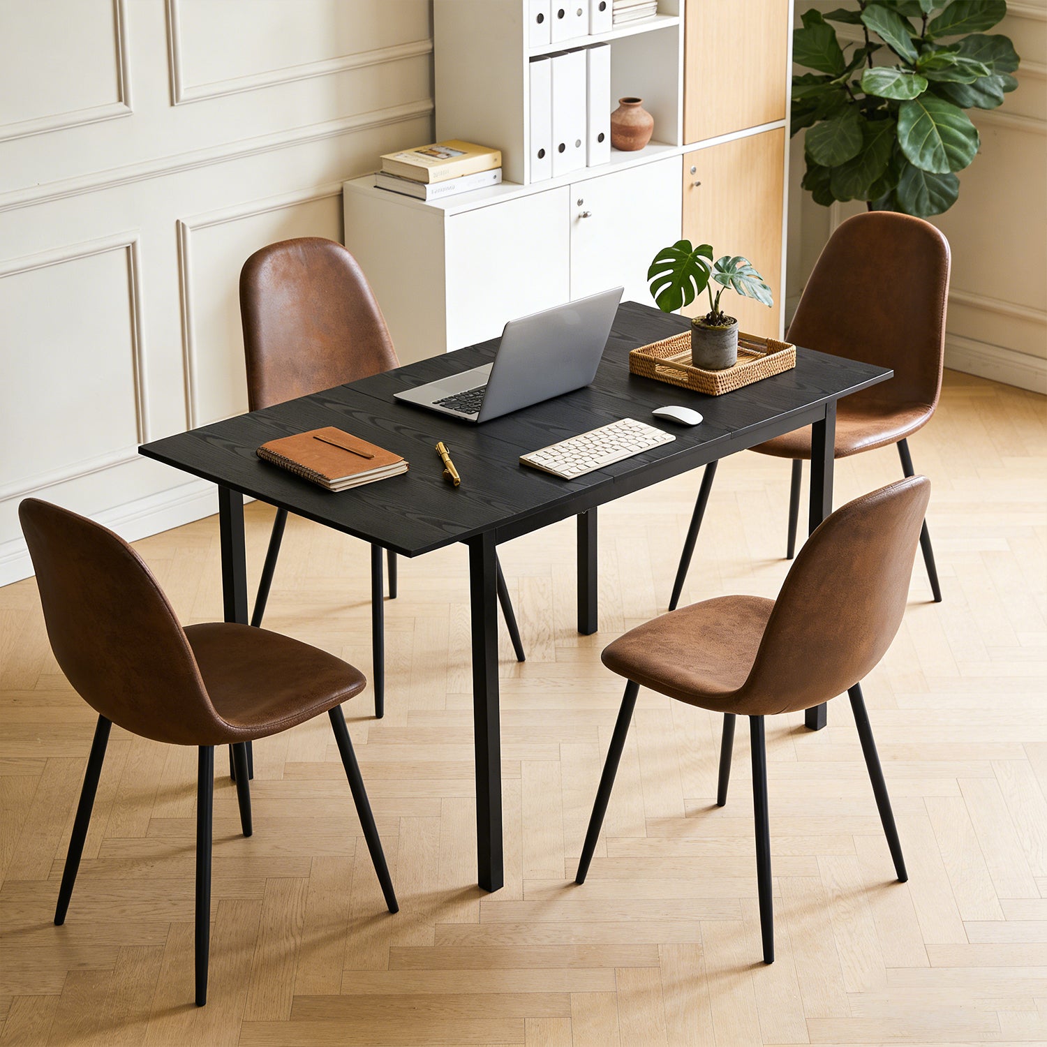 Ensemble table à manger extensible noire et 4 chaises en suédine, style scandinave