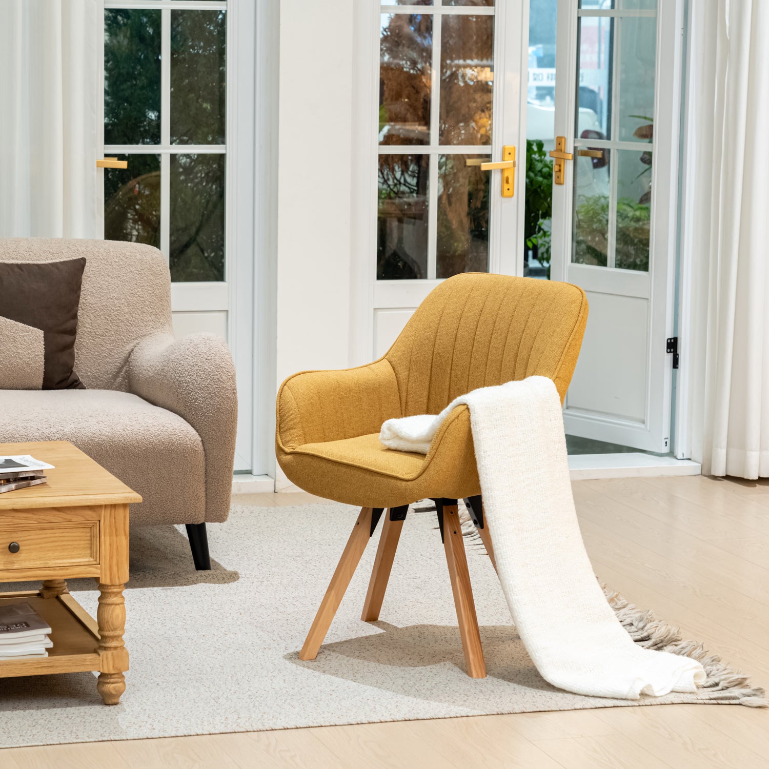 Bequemer Esszimmerstuhl aus gelbem Stoff mit 360°-Drehgelenk – CARSON FABRIC YELLOW