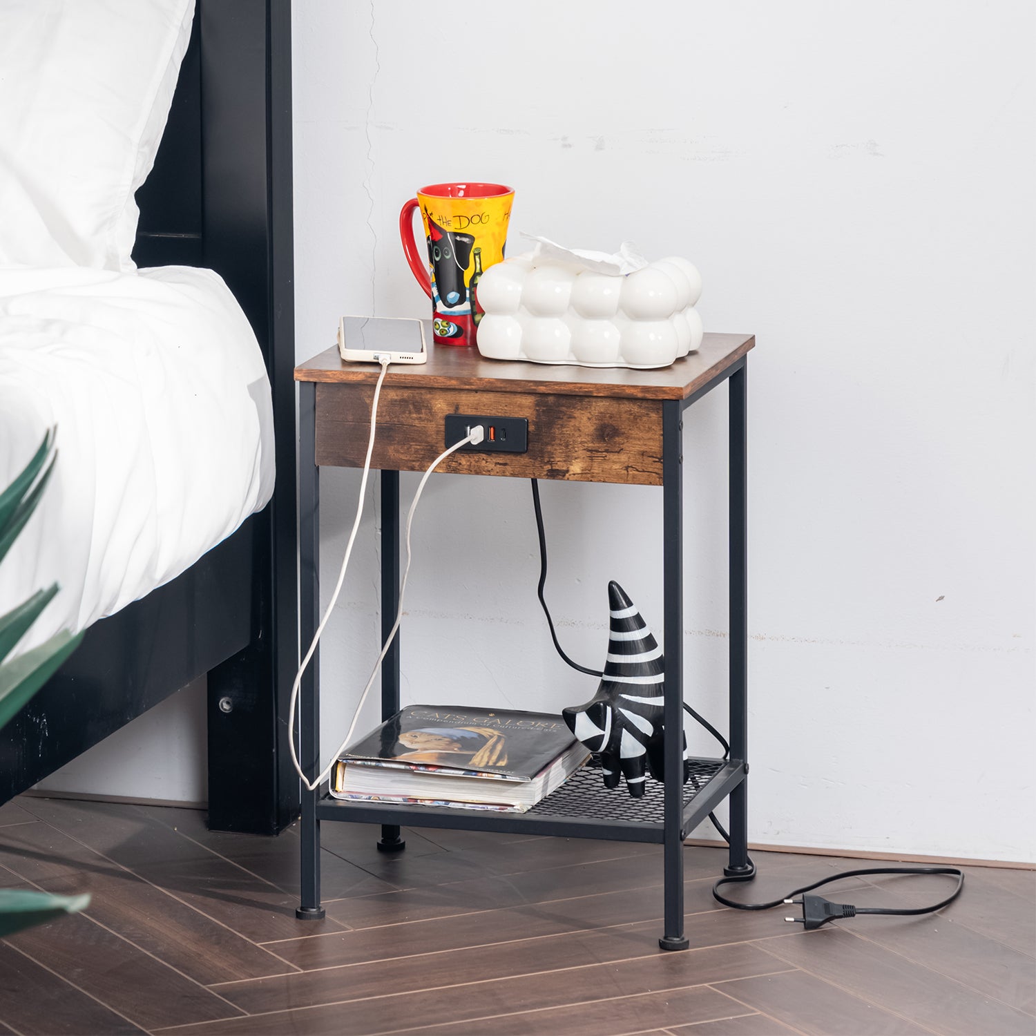 Actoint table/end of industrial design in vintage brown and black metal with double tray and integrated USB ports - Oakham