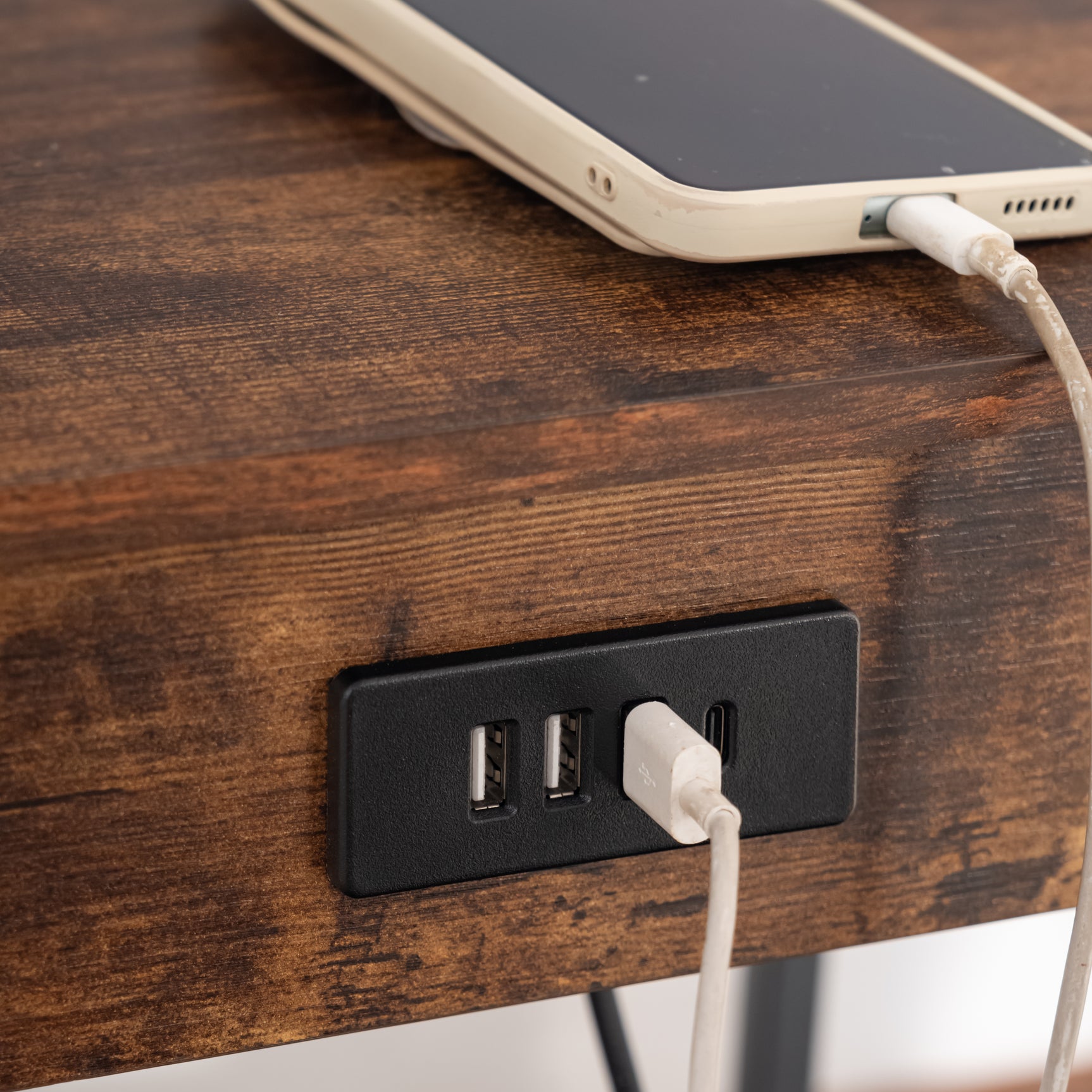 Actoint table/end of industrial design in vintage brown and black metal with double tray and integrated USB ports - Oakham