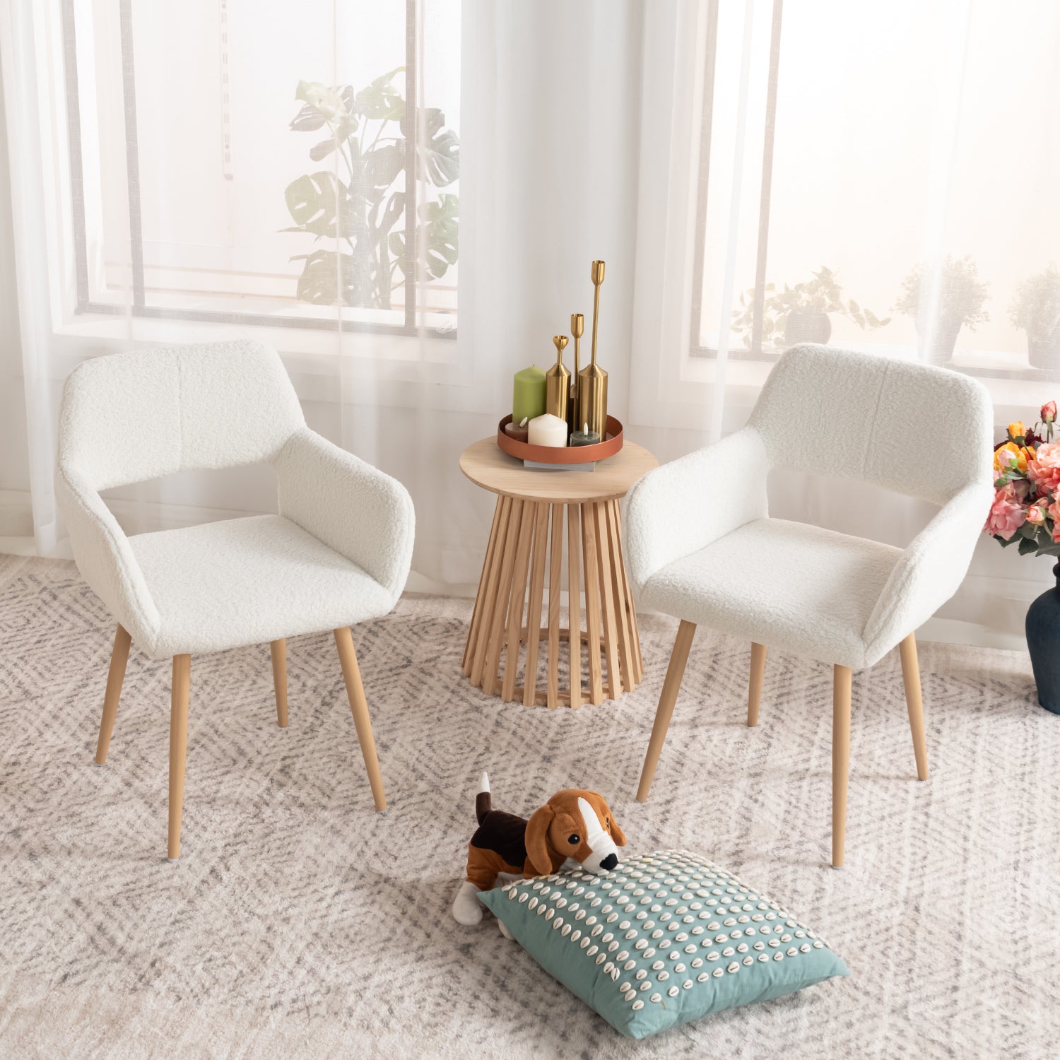 Lot de 2 fauteuils de salle à manger scandinaves avec accoudoirs en tissu mouton bouclette beige - CROMWELL