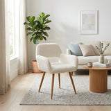 Lot de 6 fauteuils de salle à manger de style scandinave en fausse fourrure blanche avec pieds en métal effet bois