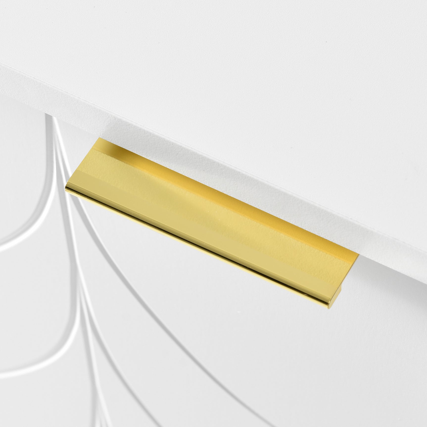 Sideboard moderne à motifs de fleurs 127×45×75cm Commode blanche avec pieds et poignées dorées 2 étagères 6 compartiments pour salon chambre à coucher et salle de bains