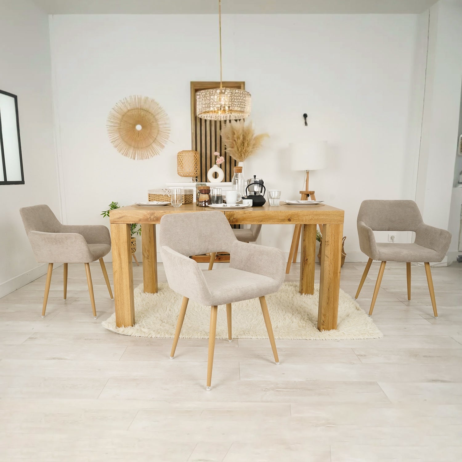 Lot de 4 fauteuils de salle à manger scandinaves avec accoudoirs en tissu beige - CROMWELL