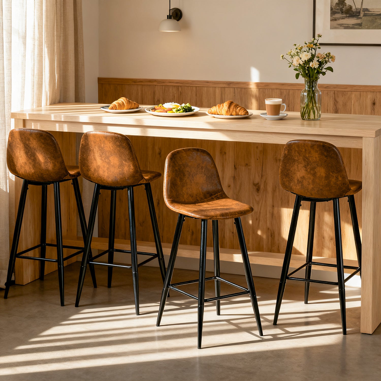 Lot de 4 tabourets de bar industriels avec dossier en suédine - CHARLTON BAR