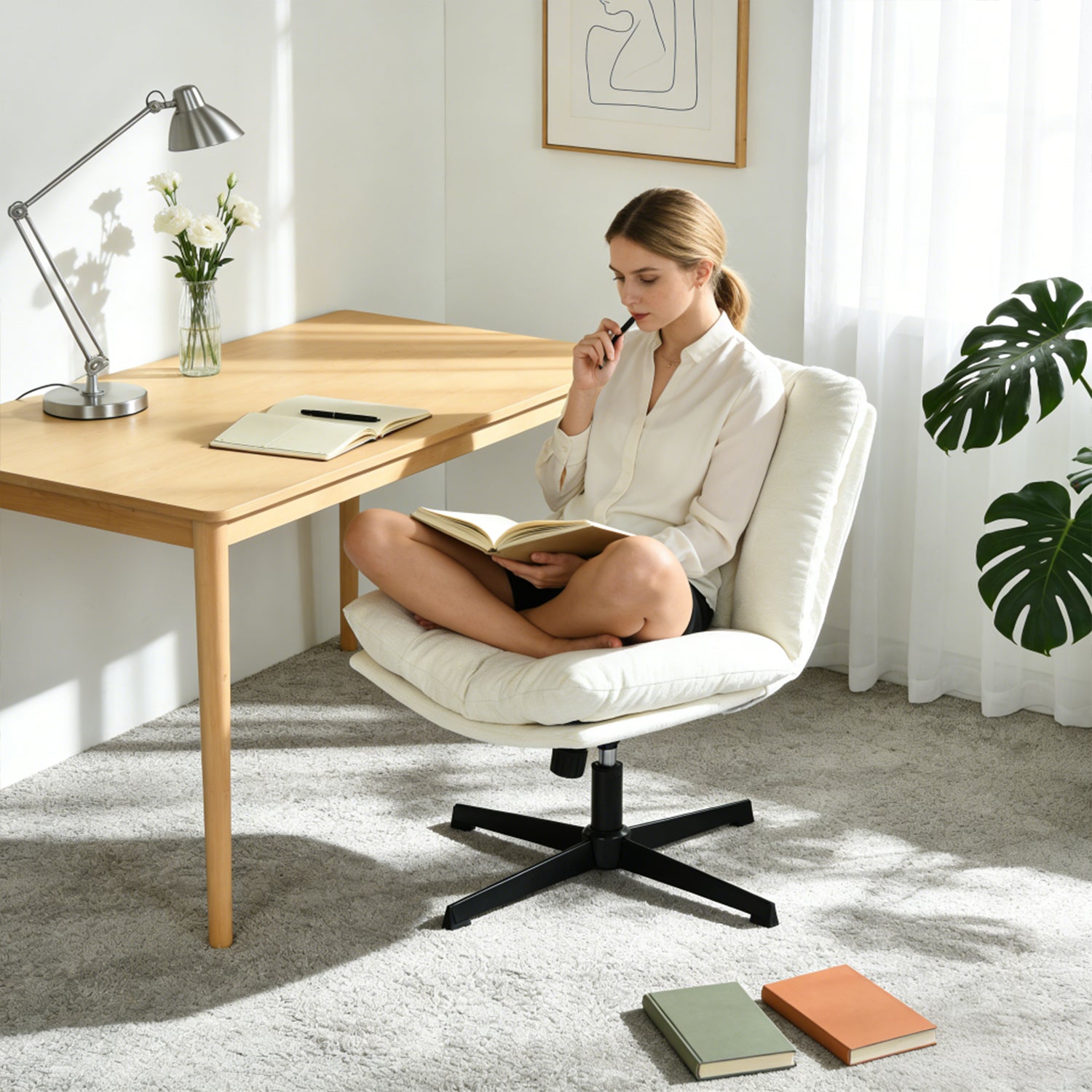 Fauteuil de relaxation réglable et pivotant avec accoudoirs et assise épaisse en chenille beige - CONFOD