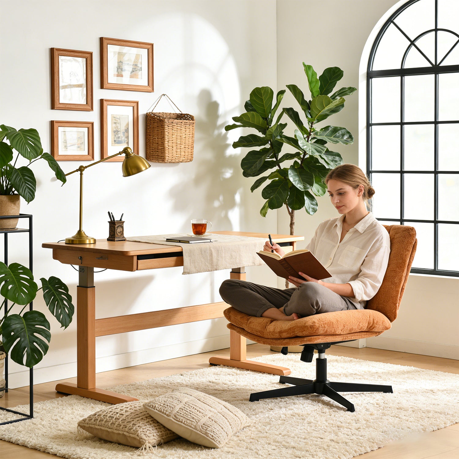 Fauteuil de relaxation réglable et pivotant avec accoudoirs et assise épaisse en chenille rouge - CONFOD