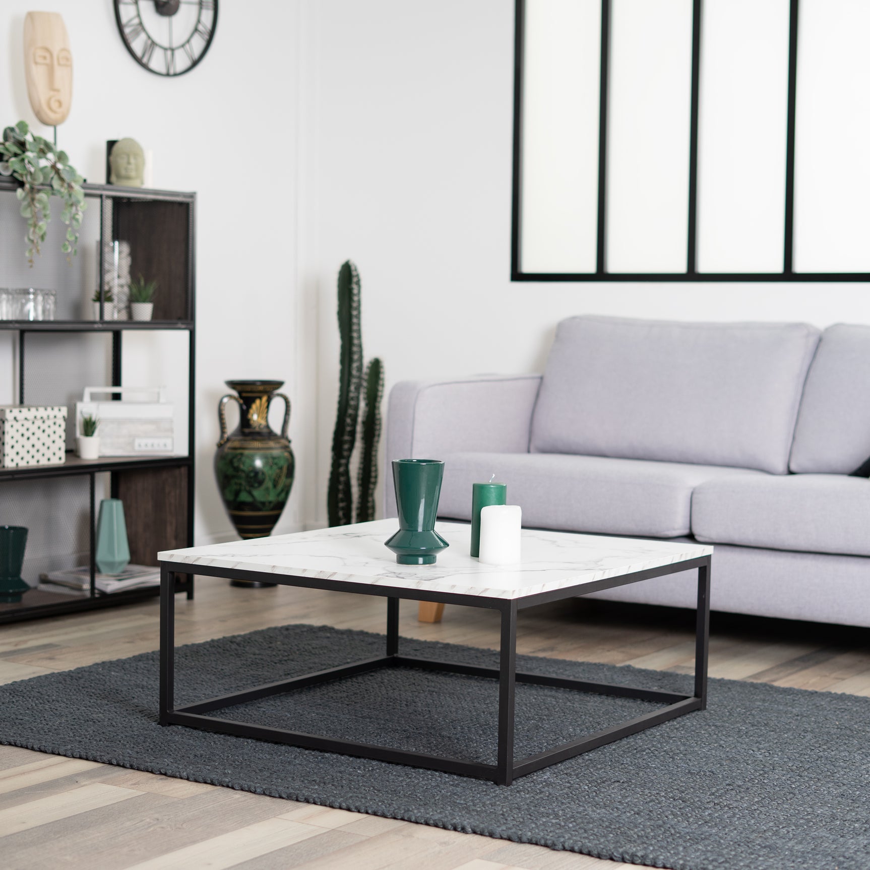 Zeitgenössischer Stil quadratischer Couchtisch, Marmoreffekt Holzschale, Black Metal Struktur - facto