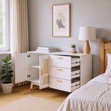 Buffet en rotin blanc décoratif avec 2 portes en rotin et 3 tiroirs, meuble de rangement multifonction élégant avec détails dorés, 160x40x87 cm