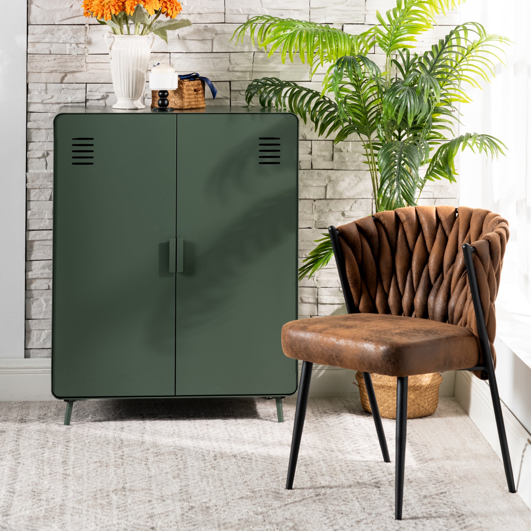 Armoire/Casier métallique vert au style industriel avec étagères et 2 portes - WALNUT