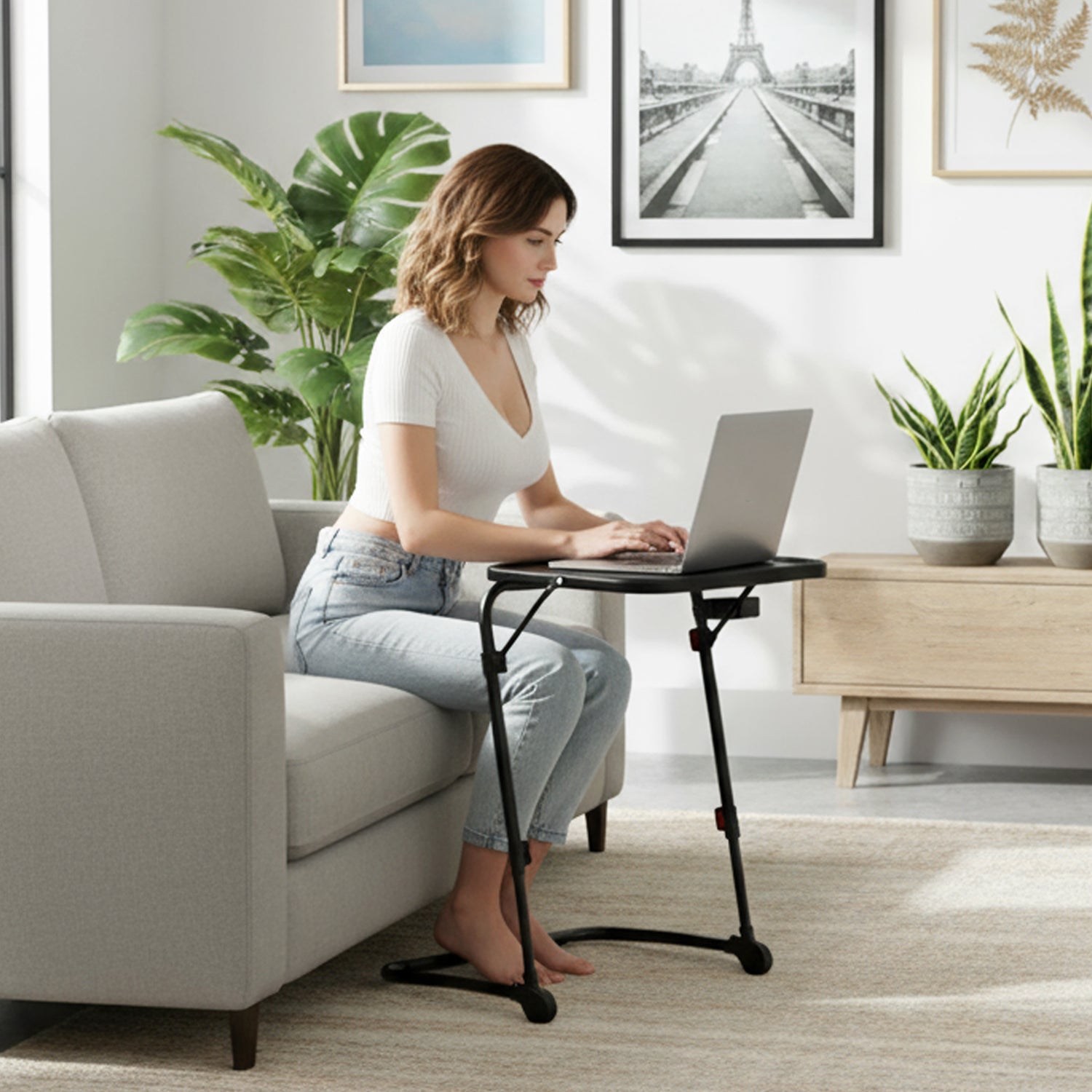 Table d’appoint pliable pour ordinateur portable, bout de canapé réglable en hauteur avec plateau inclinable et porte-gobelet - BASELINE